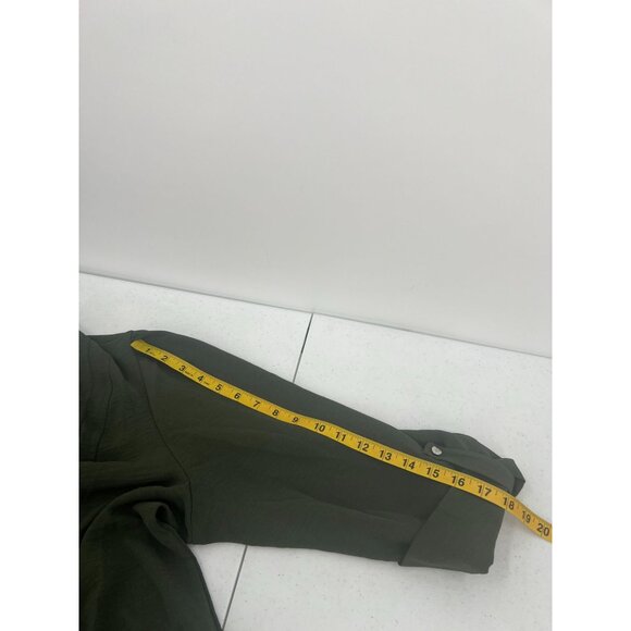 Cocomo Woman Plus Size 2X Olive Green Popover 3/4 Sleeve Blouse - Picture 7 of 8